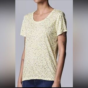 SIMPLY VERA VERAWANG modern tee size Medium
